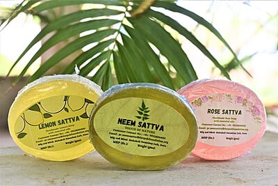 Devapi Hand Craft Neem Soap 90g